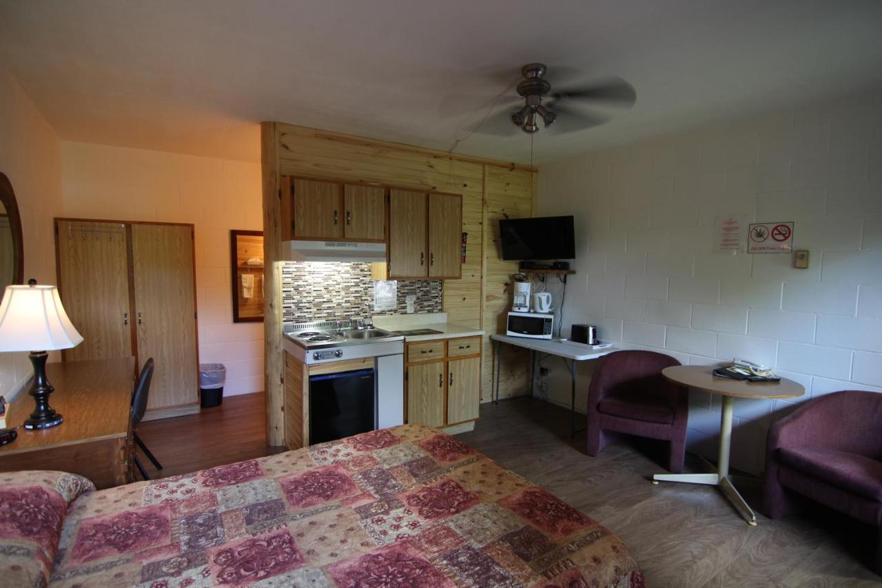 شيربروك Motel Lennoxville المظهر الخارجي الصورة