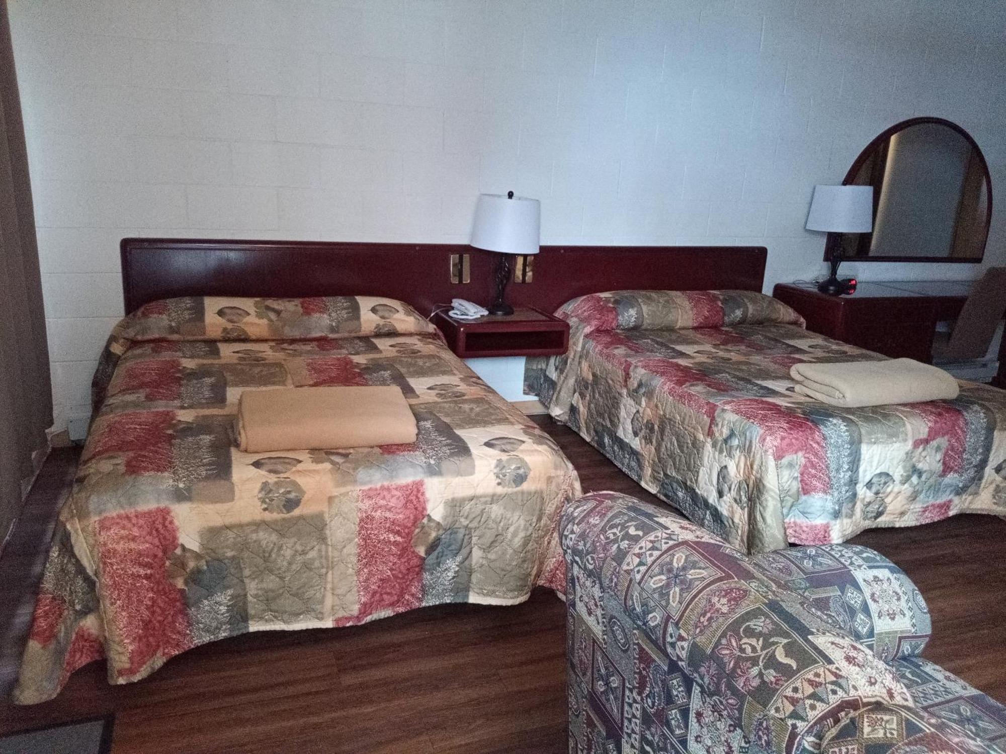 شيربروك Motel Lennoxville المظهر الخارجي الصورة